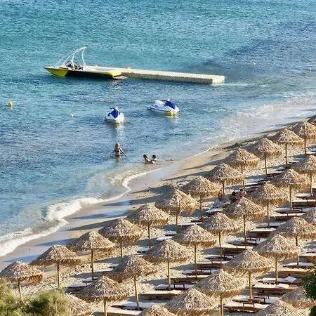 Aphrodite & 4* Mykonos Town